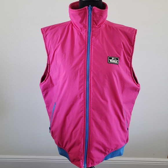 Woolrich Jackets & Blazers - B2G1 VTG The Woolrich Woman Hot Pink Winter Vest